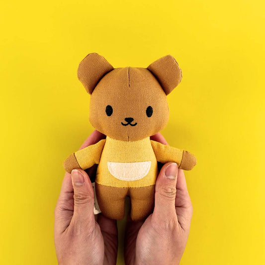 High-Quality Artistry: Roobee Roo Linen Doll Creations